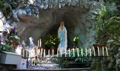 Lourdes-Grotte